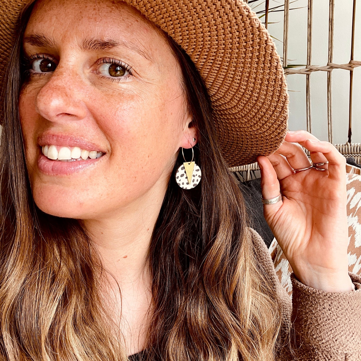 Comet Hoop Earrings Dalmatian Triton Gold