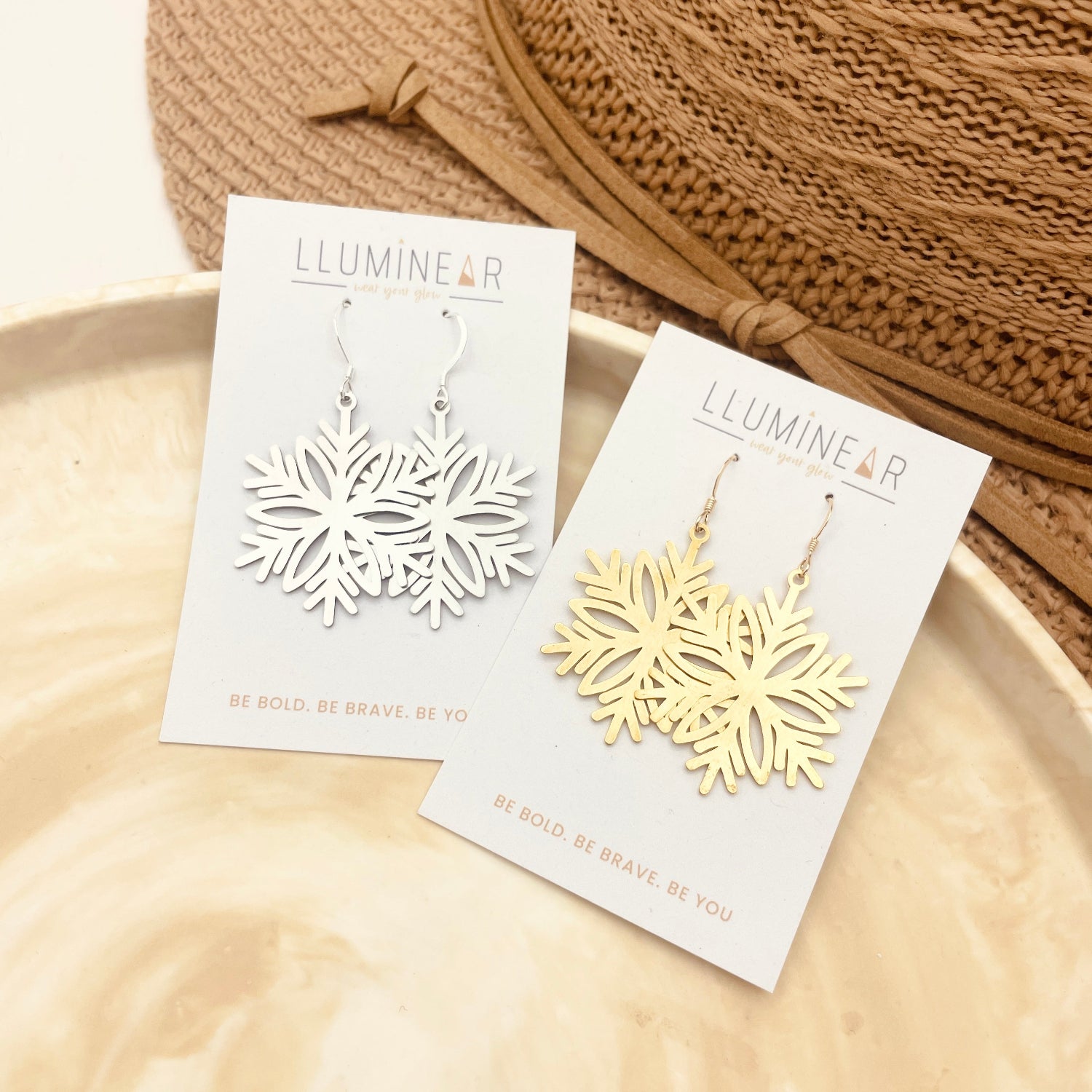 Elegant Snowflake Hook Earrings