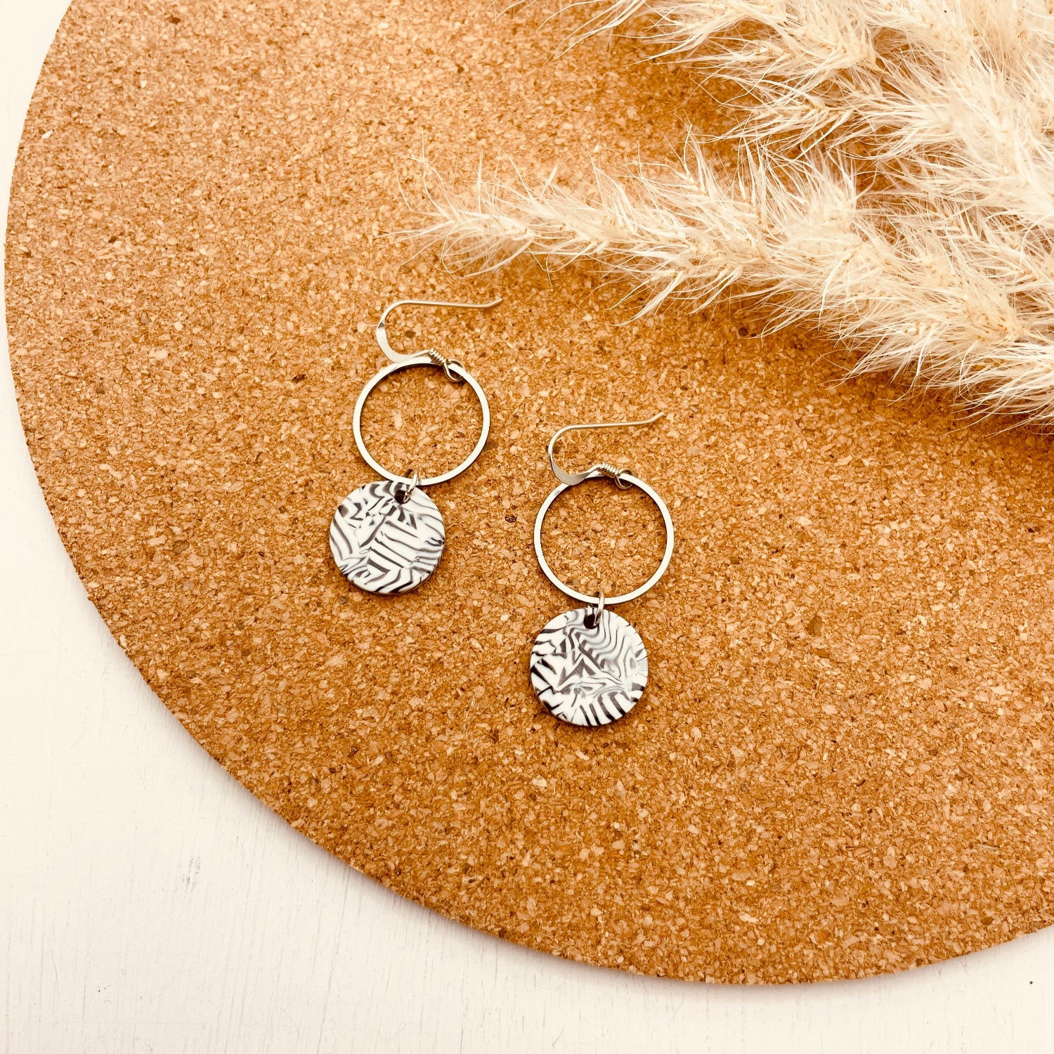 Mercury Earrings Zebra Gold