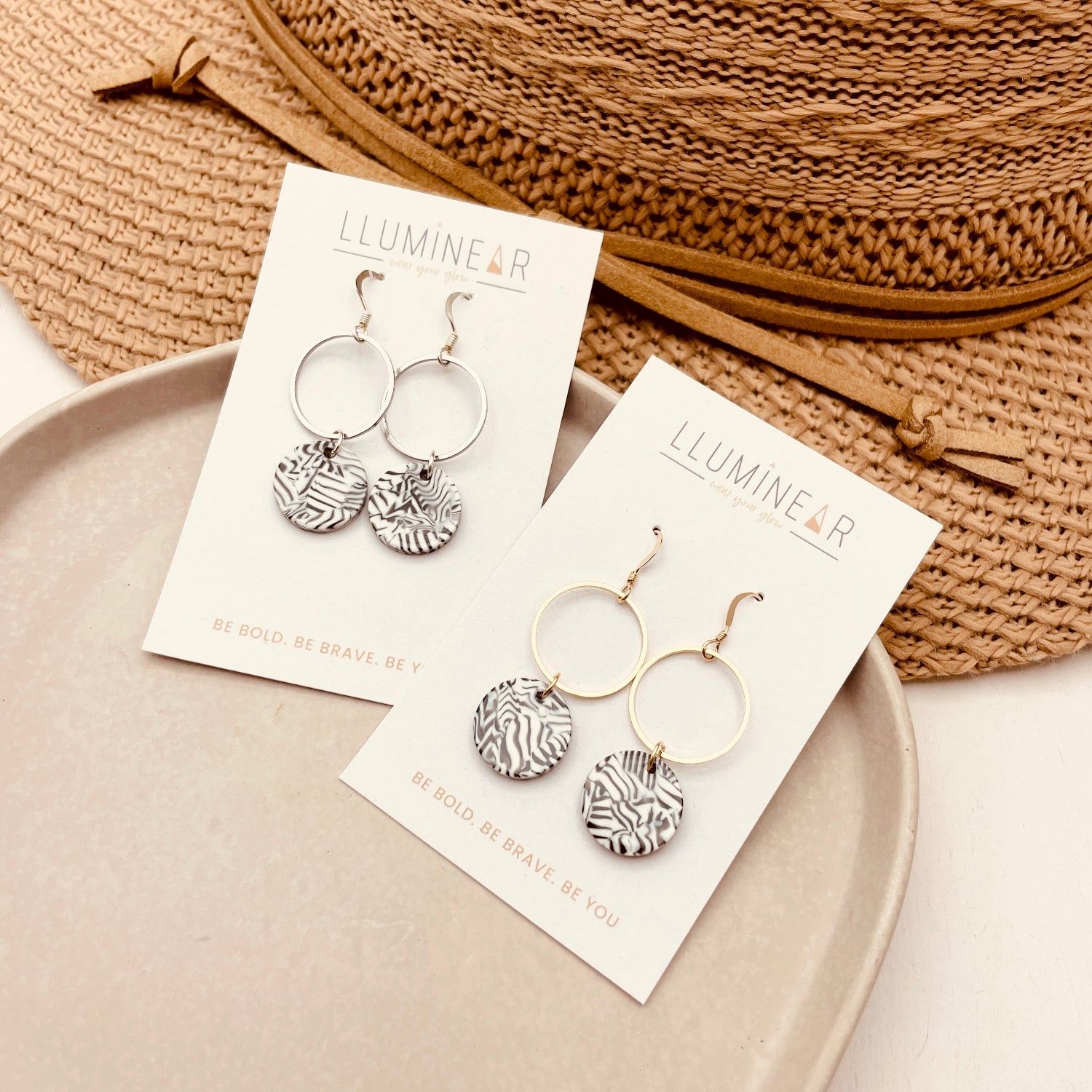 Mercury Earrings Zebra Gold