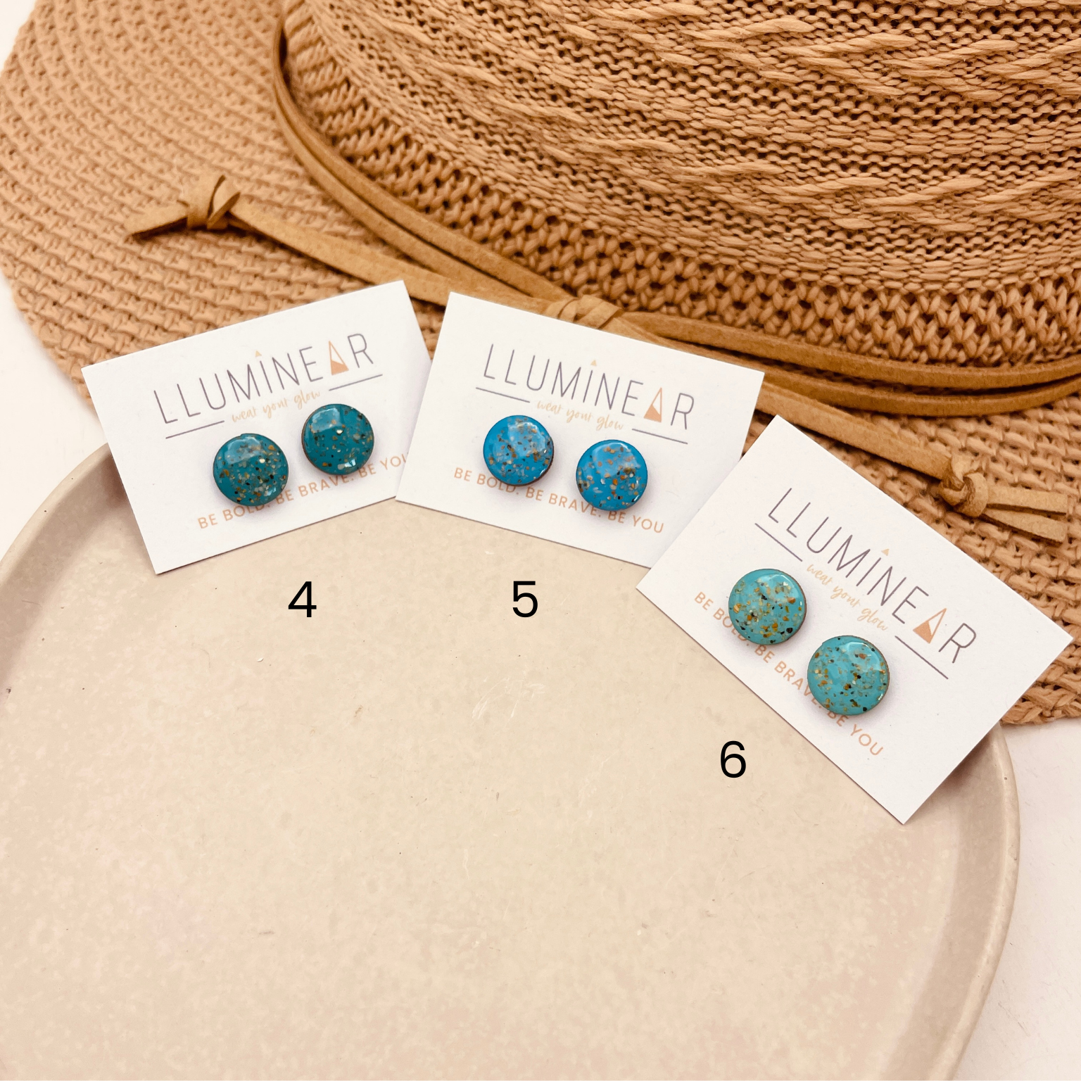 Pluto Beach Sand Studs - Cool