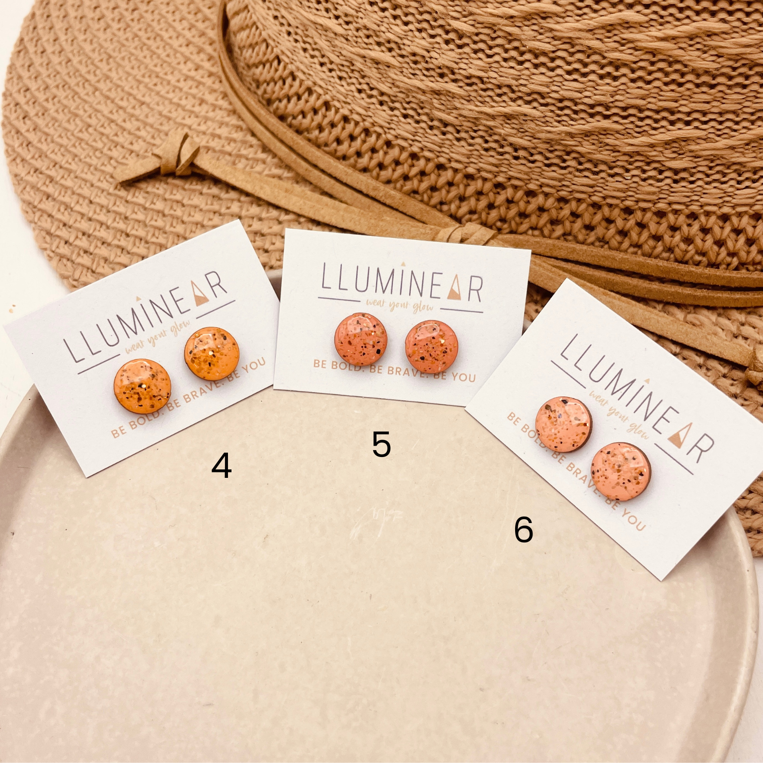 Pluto Beach Sand Studs - Warm