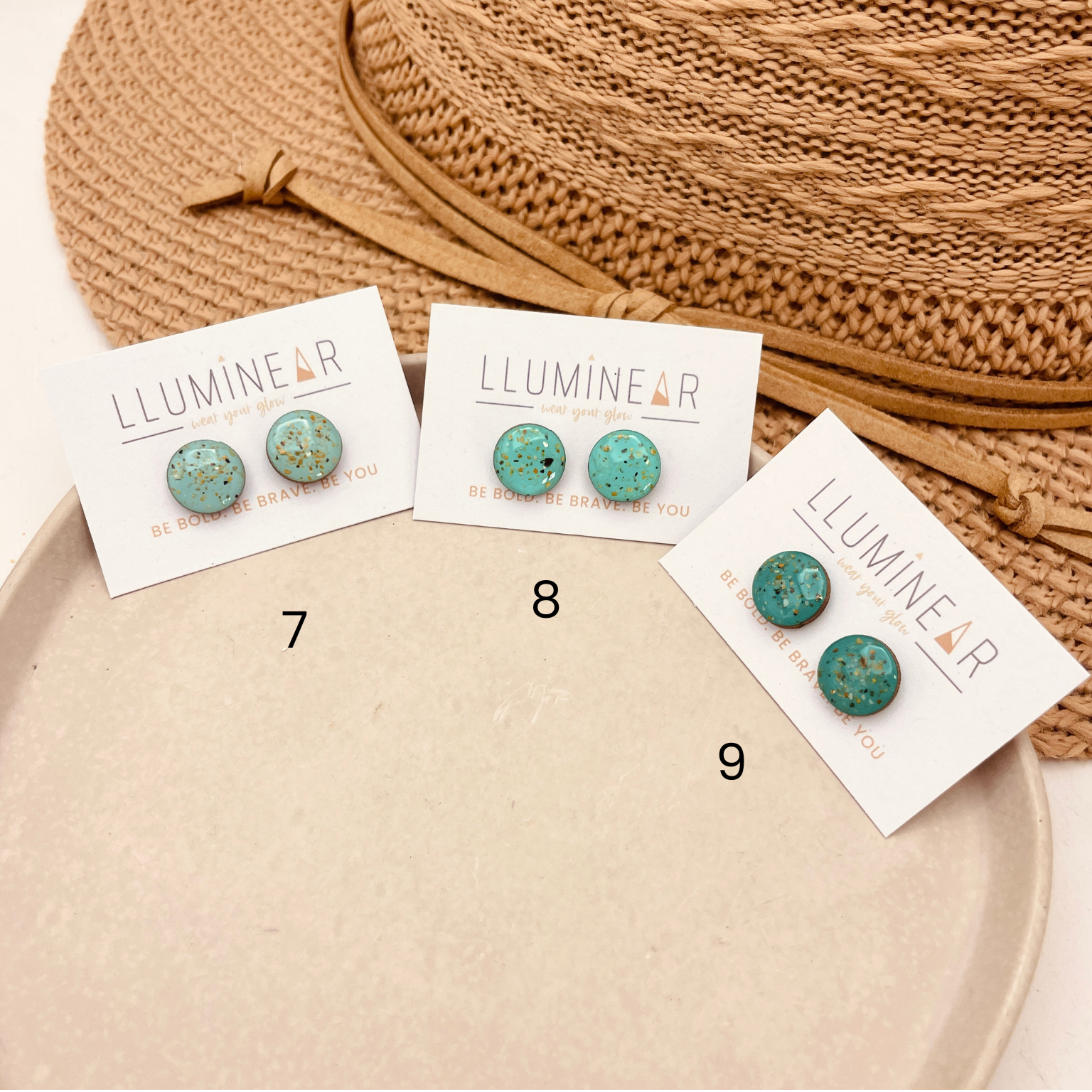 Pluto Beach Sand Studs - Cool
