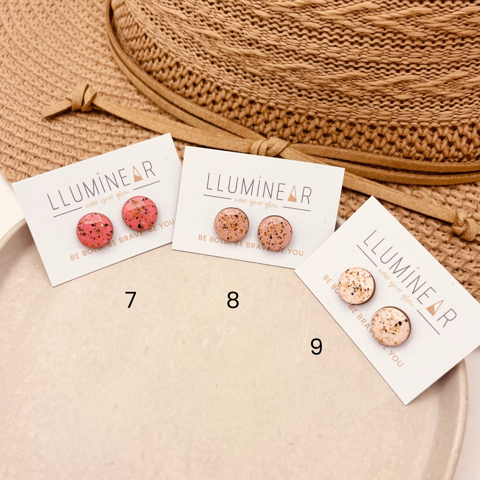 Pluto Beach Sand Studs - Warm