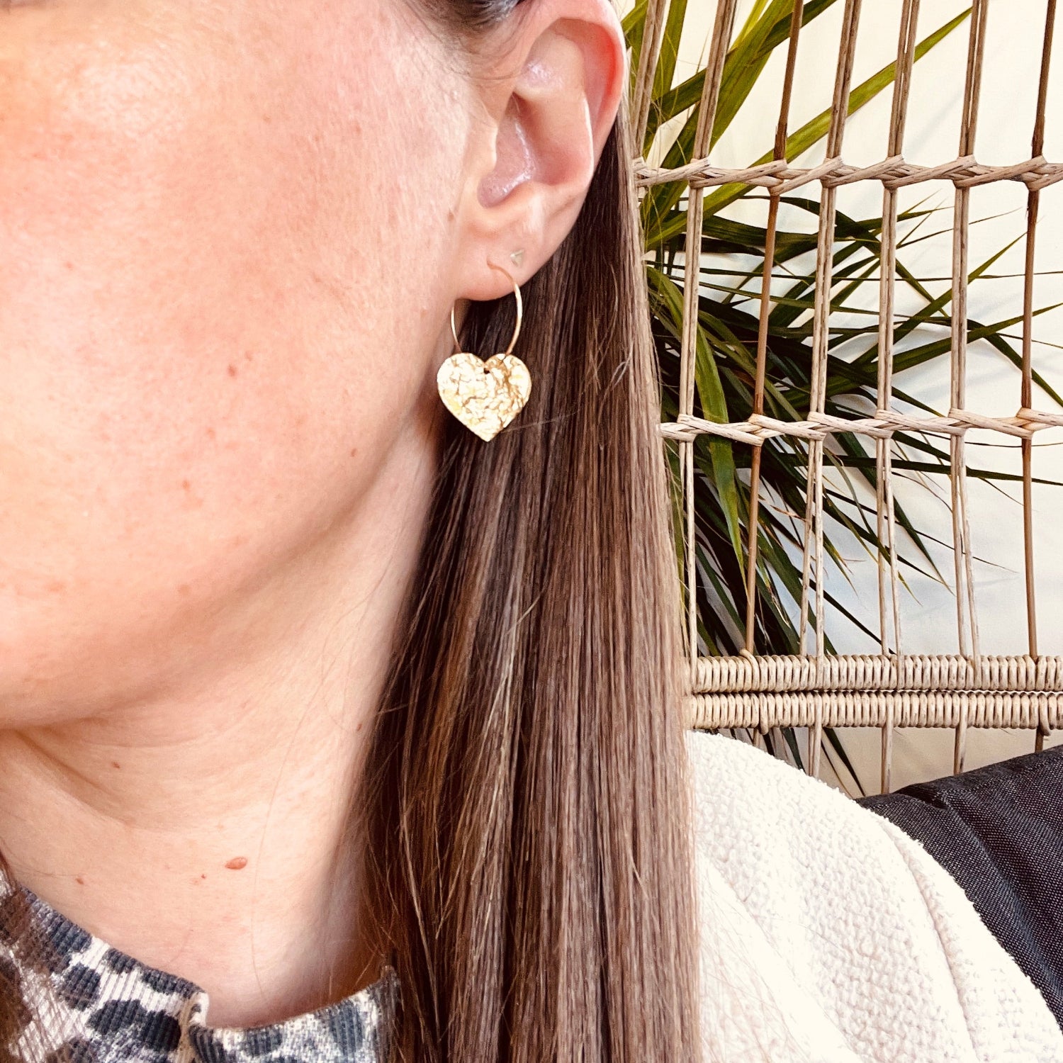 Gold Crinkle Heart Hoop Earrings