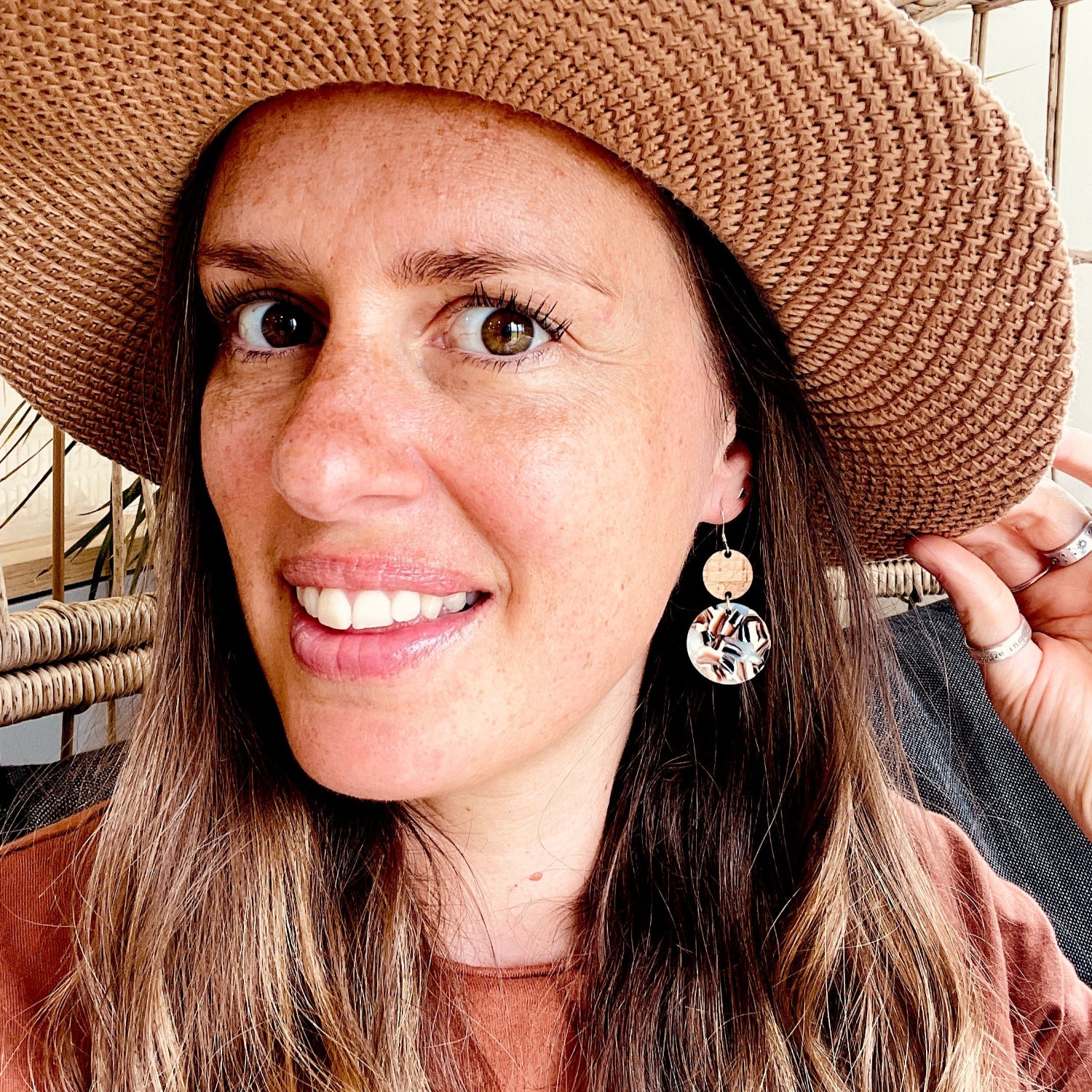 Neptune Earrings Natural Brown & Cream