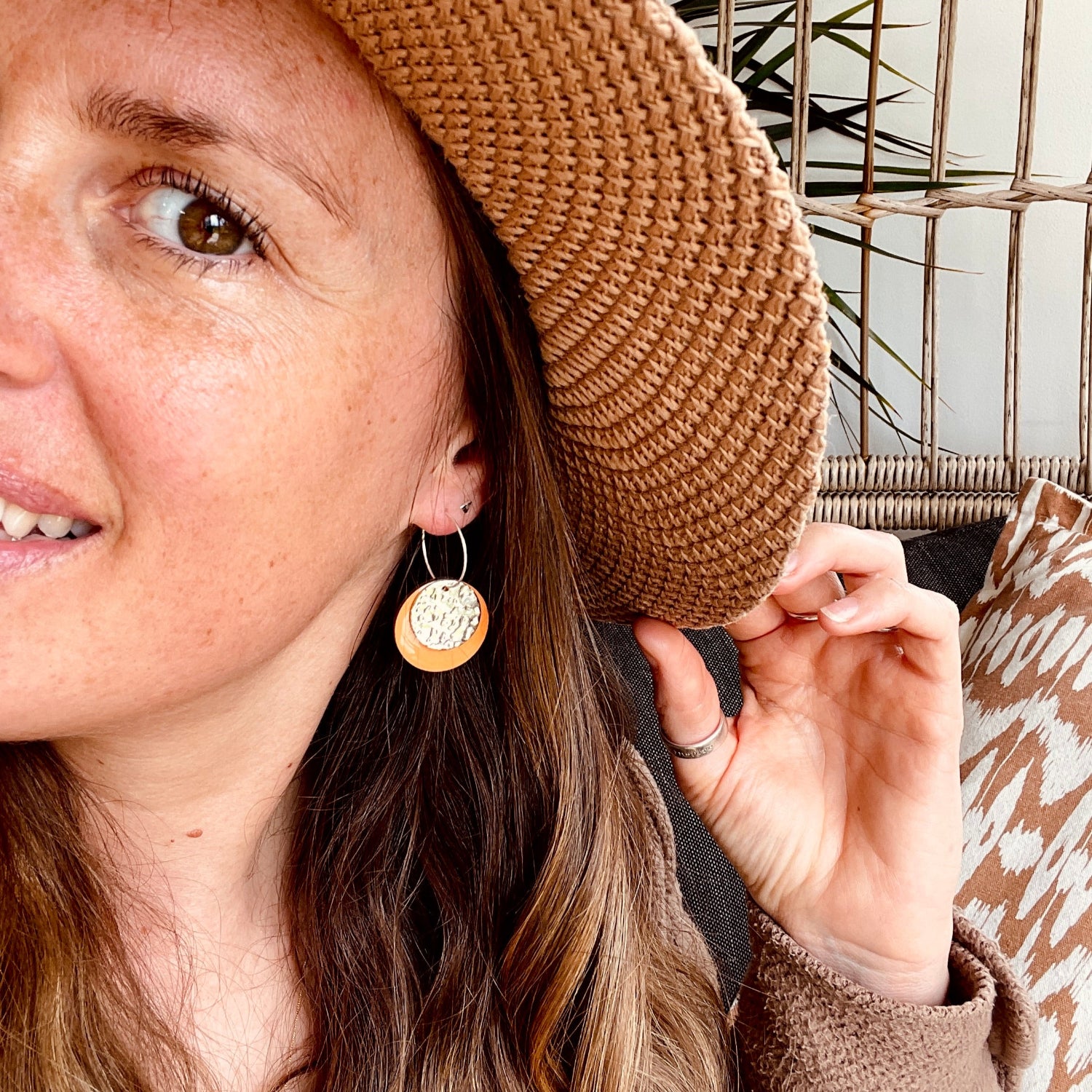 May Earrings Comet Orange Silver Hoop