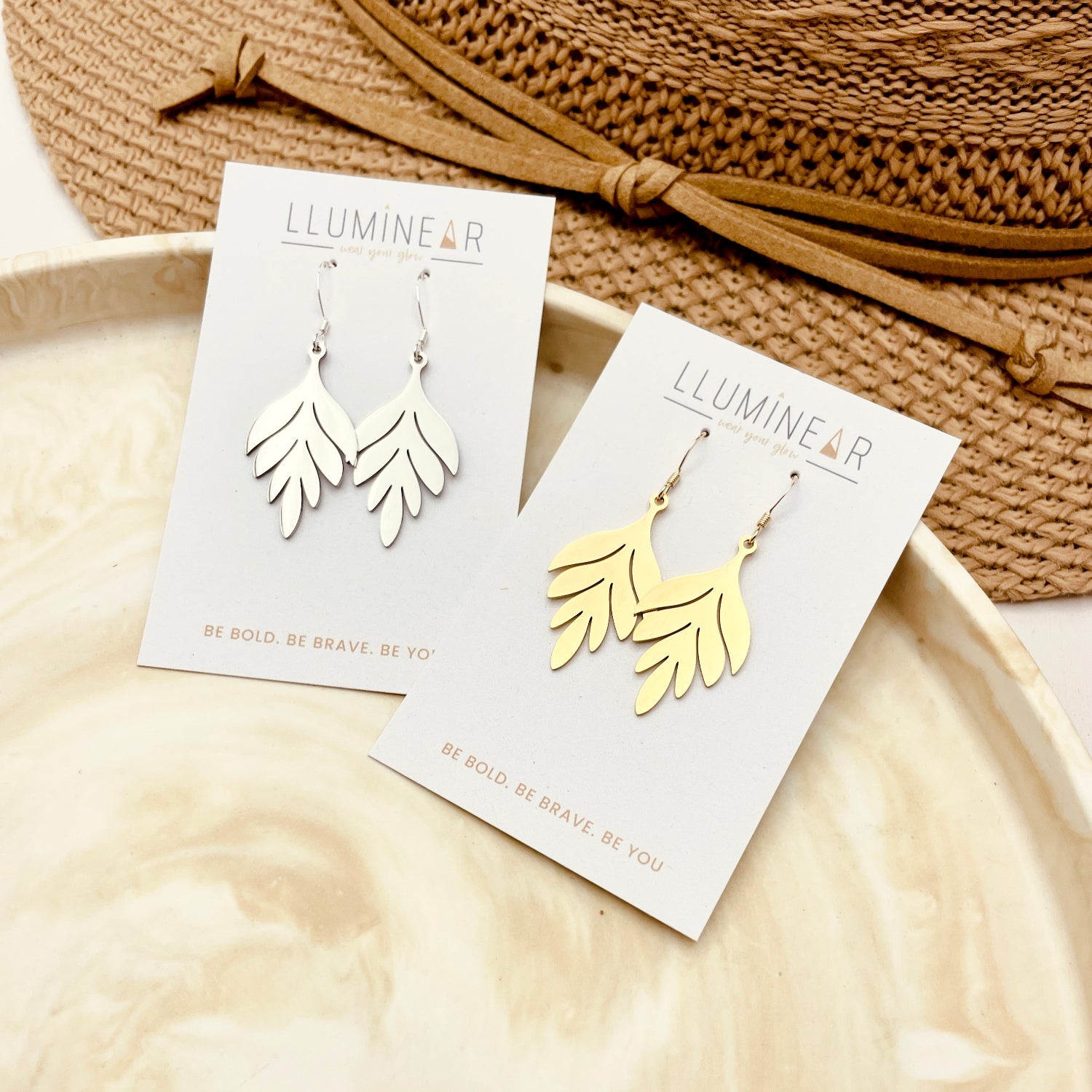Elegant Willow Leaf Earrings